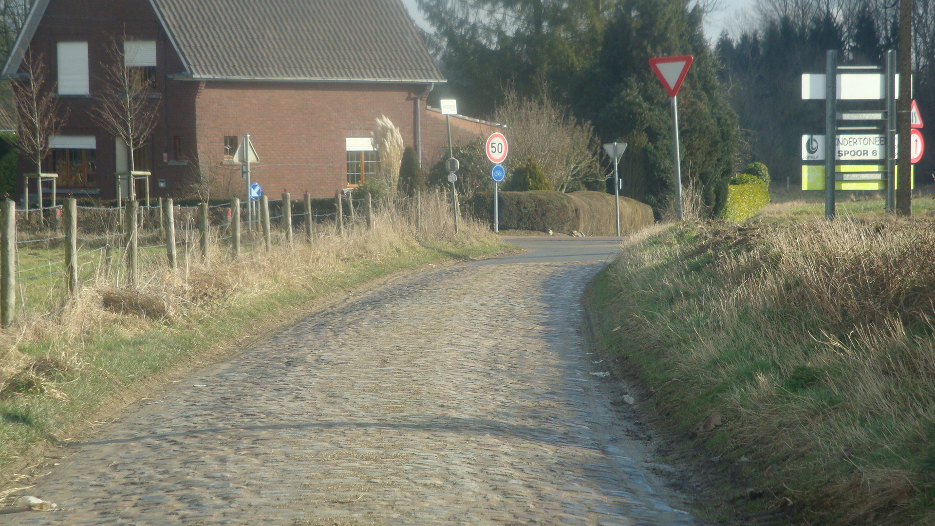 74-einde-kasseistrook-2-Aarschotsestraat.JPG - 821,59 kB